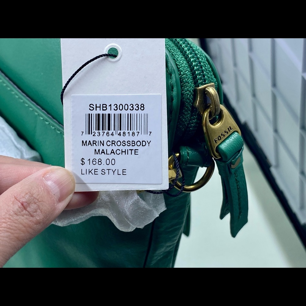 Marin Crossbody - Picture 11 of 13